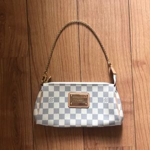 Authentic LOUIS VUITTON Damier Eva Clutch